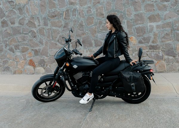 Royal Enfield, Triumph, Harley: des marques incontournables pour la moto vintage