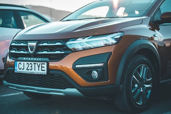 Réduire le coût de votre assurance pour Dacia : conseils pratiques